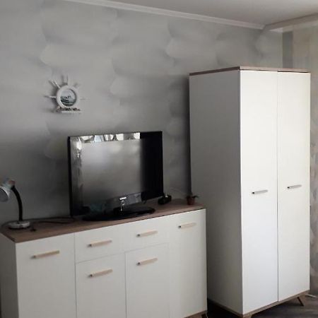 Siguldas Street Apartment In Вентспилс Екстериор снимка